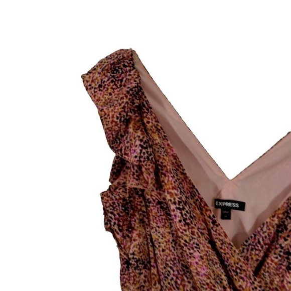 Express Multicolor V Neck Ruffle Lined Dress - Picture 6 of 8